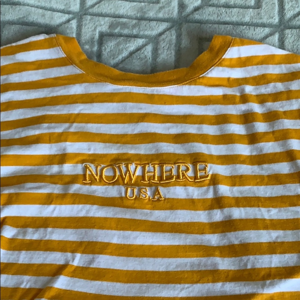 cropped tee
